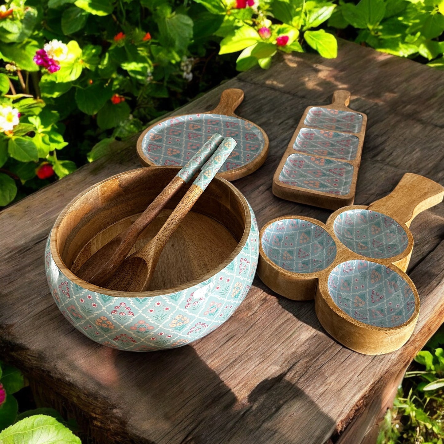 Meraki all-wood Botanical Bliss three-bowl platter - single
