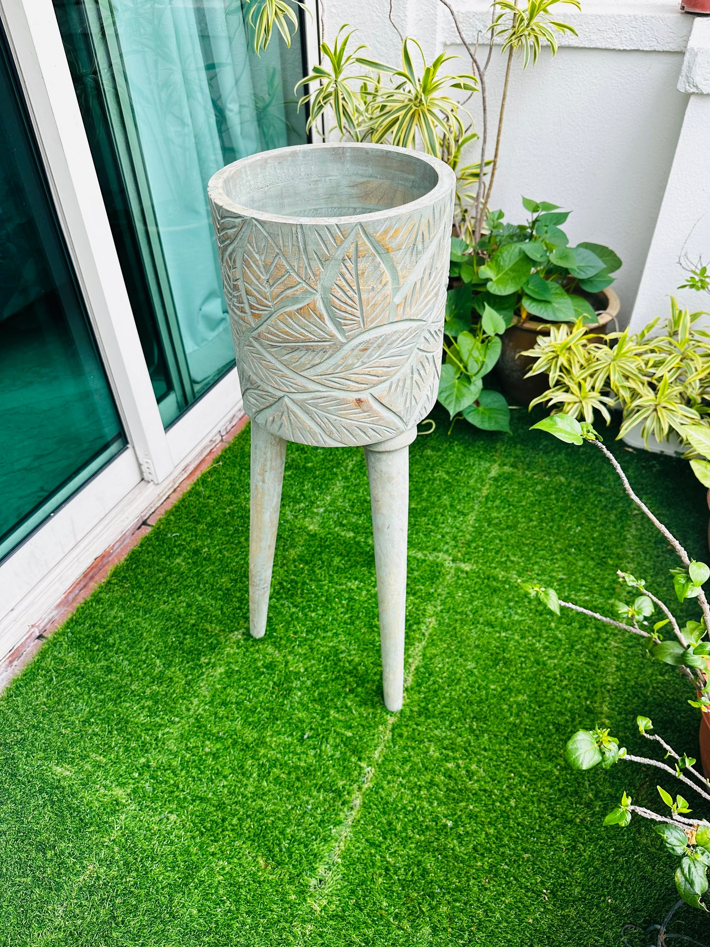 The Antique Verdigris Vessel Mango Wood Sofa Side Planter with detachable legs