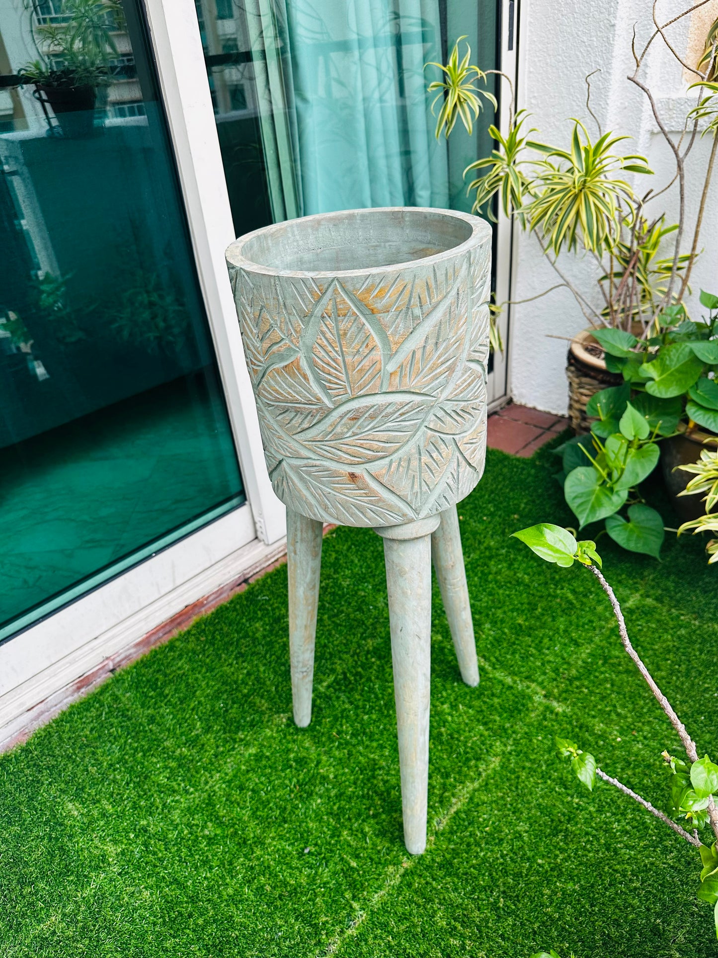 The Antique Verdigris Vessel Mango Wood Sofa Side Planter with detachable legs