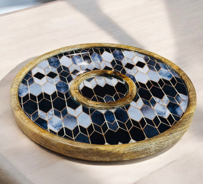 Meraki Contrast Geometric Elegance Mango Wood Round Dip Platter - single