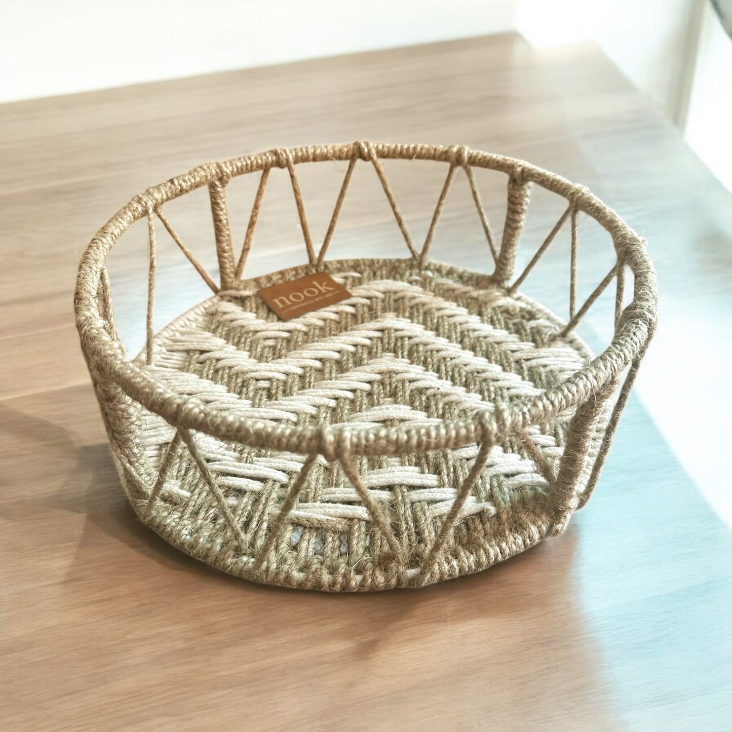 Handloom Harmony Eco Chic White Natural Colour Round Tray - single